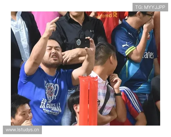 国际足联委员称将严惩捂嘴私语